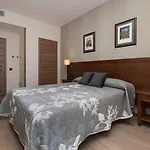Cinca Hotel *