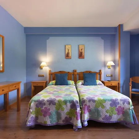 Cinca Hotel Escalona