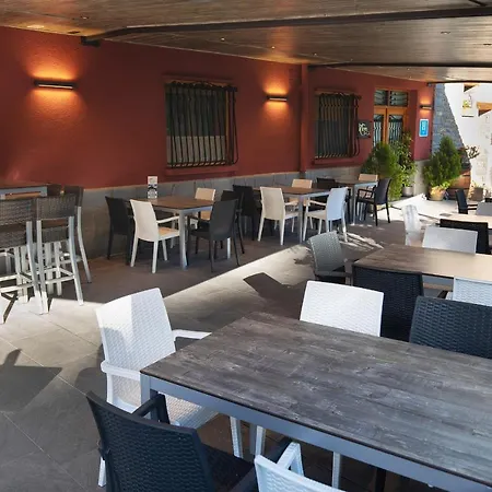 Cinca Hotel *