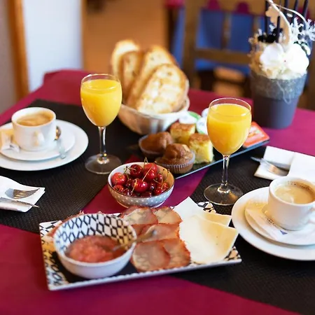 Hotel Cinca Escalona