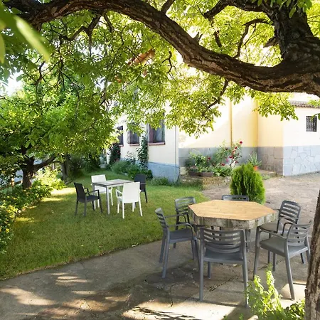 Hotel Cinca Escalona