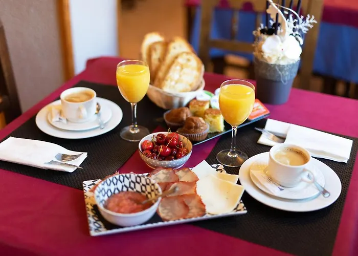 호텔 신카 Escalona