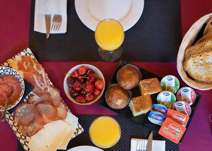 Cinca Hotel Escalona