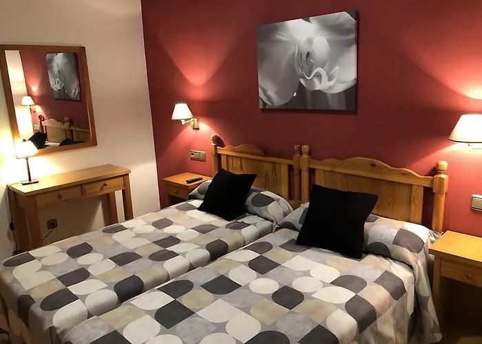 Cinca Hotel Escalona